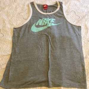 Nike tank shirt